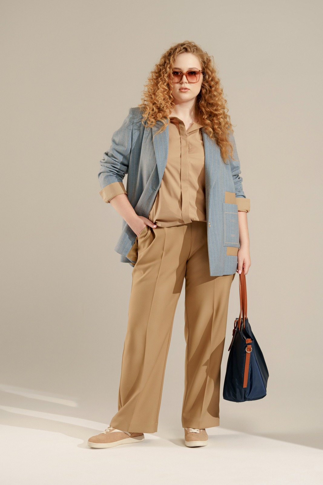 Костюм брючный тройка