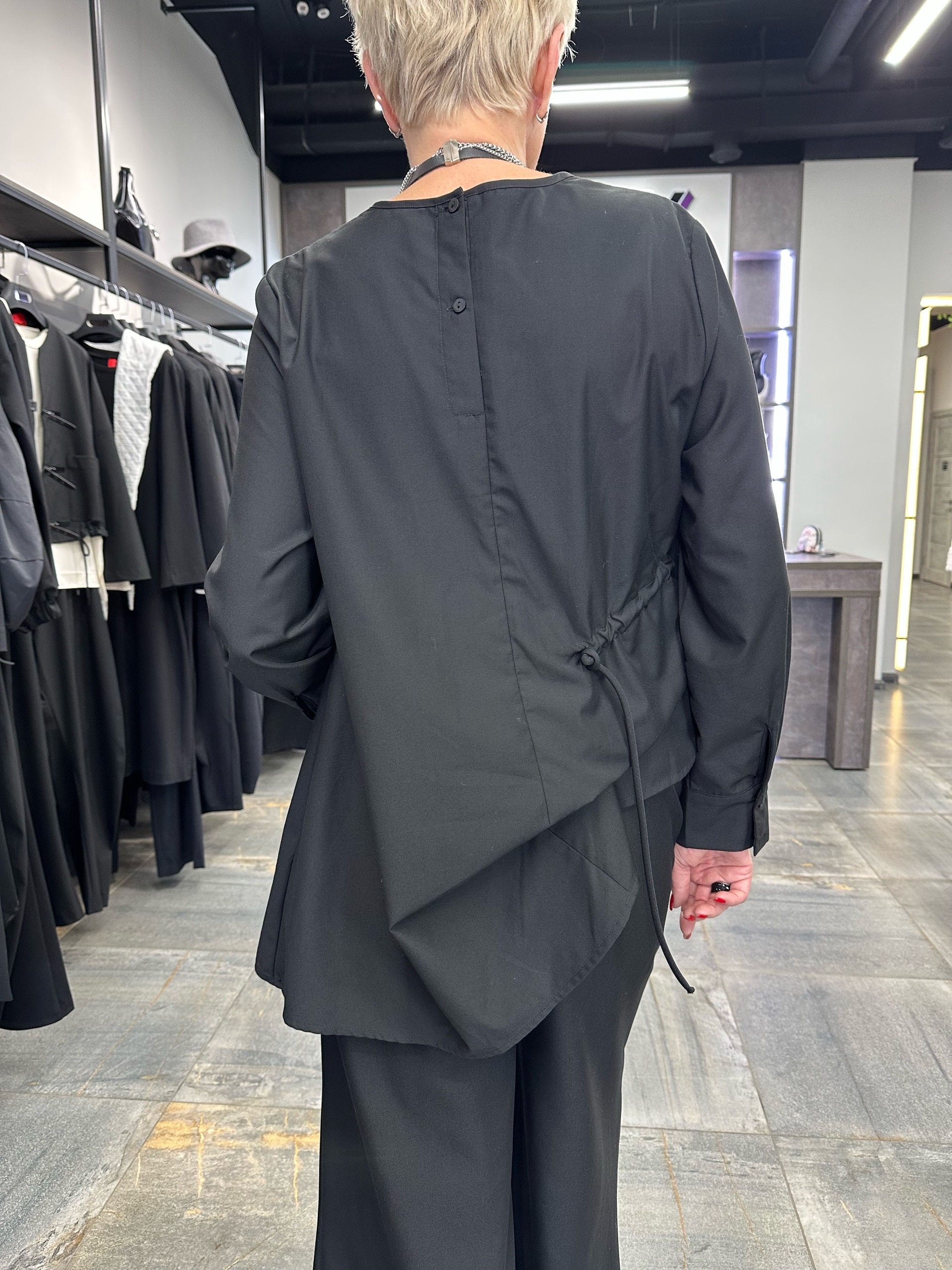 Блузка-баска