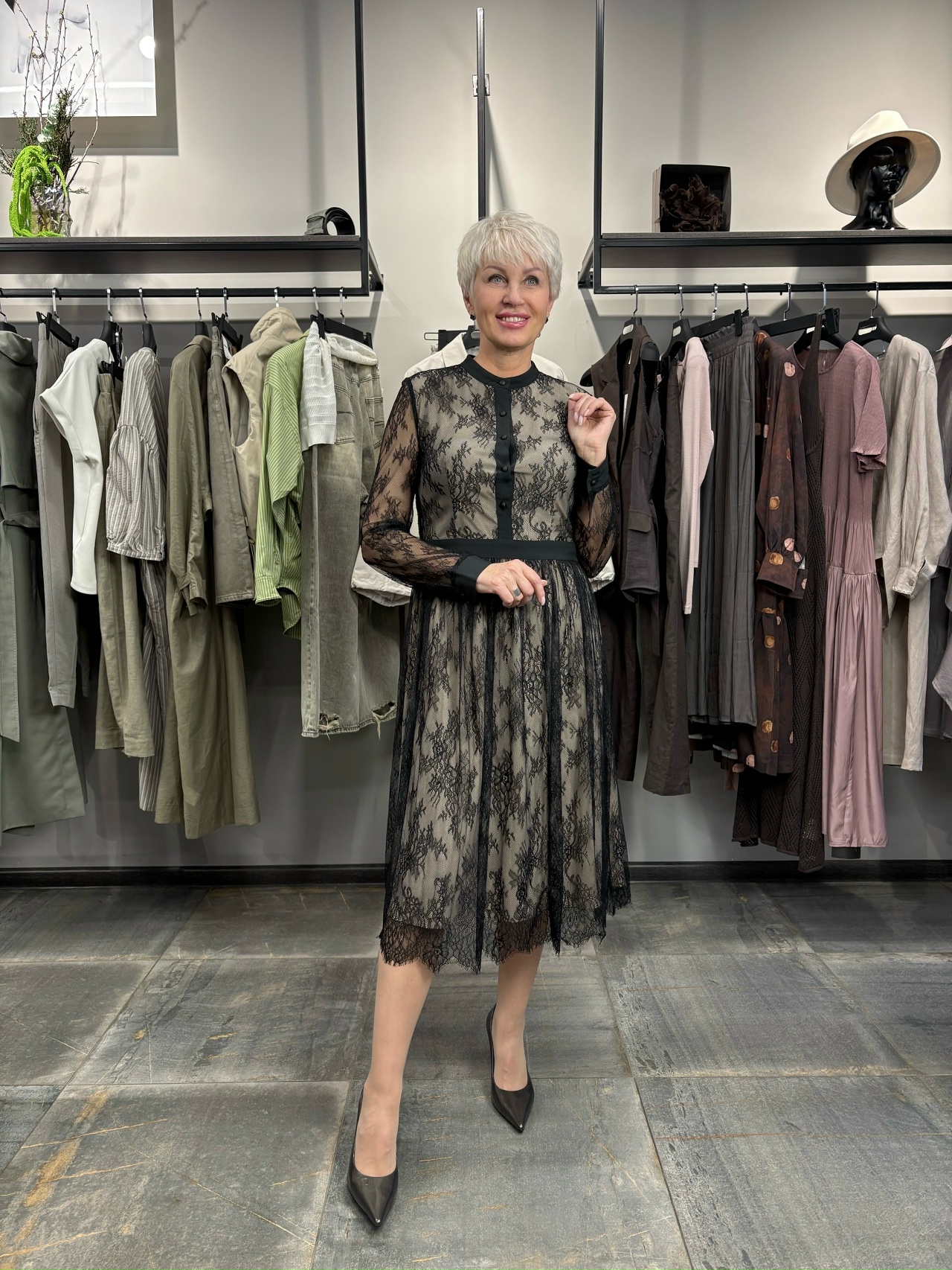 Платье кружевная вуаль