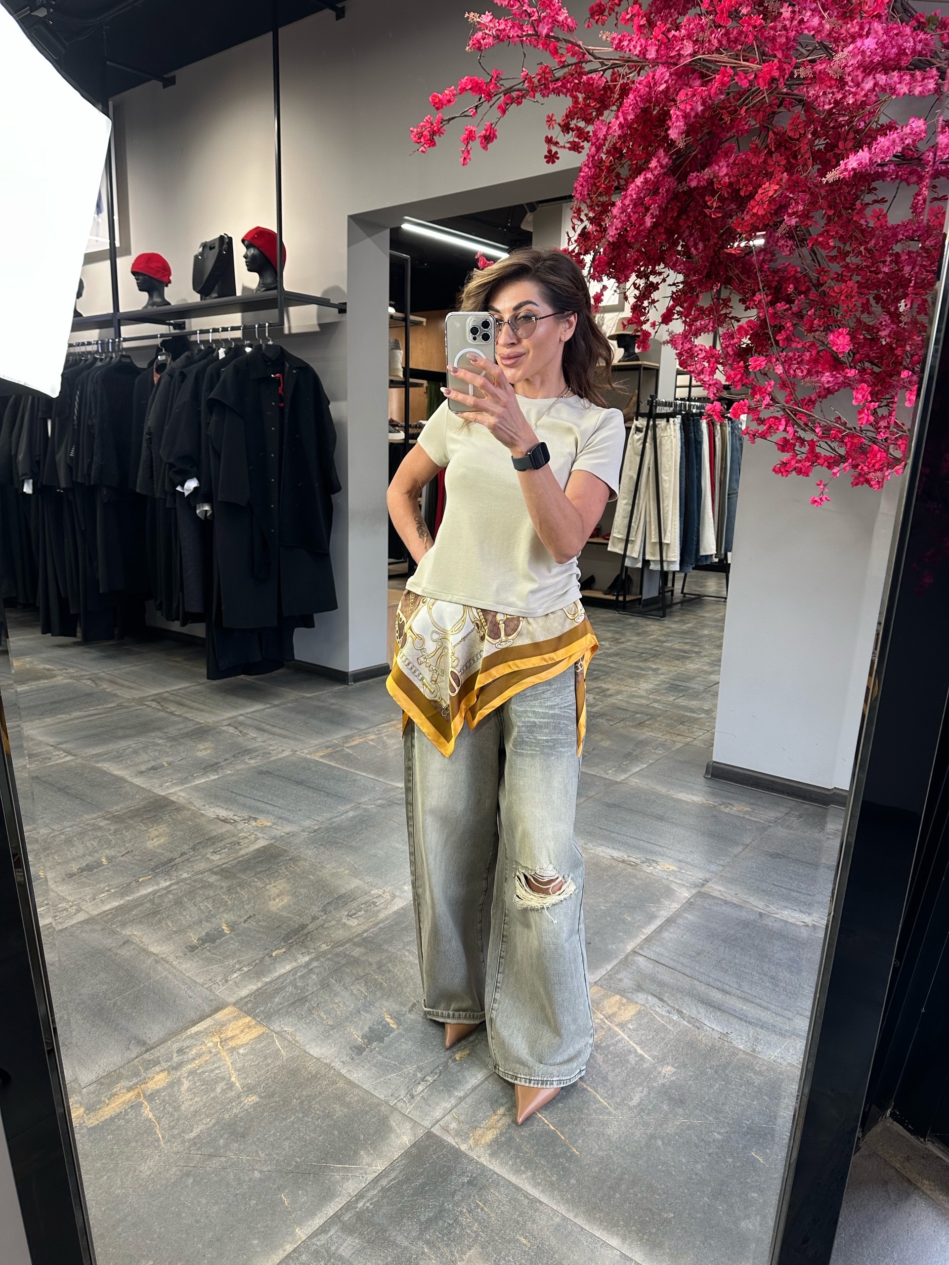 Джинсы прямые